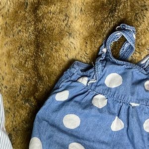 5/$15 💙 Adorable Carter’s 6M blue chambray bubble romper Baby onesie